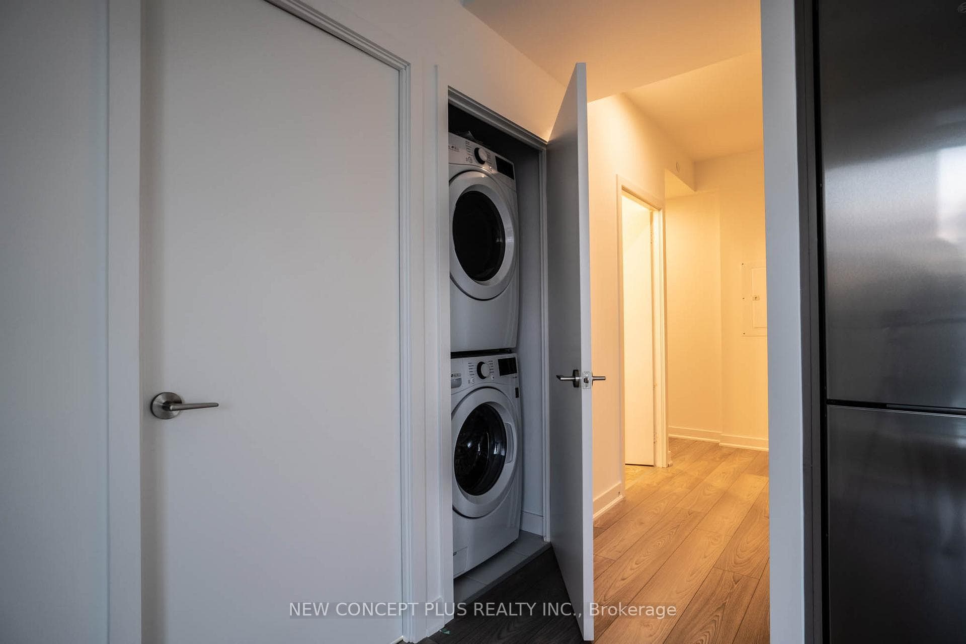 120 Parliament Street Unit 1612 photo 5