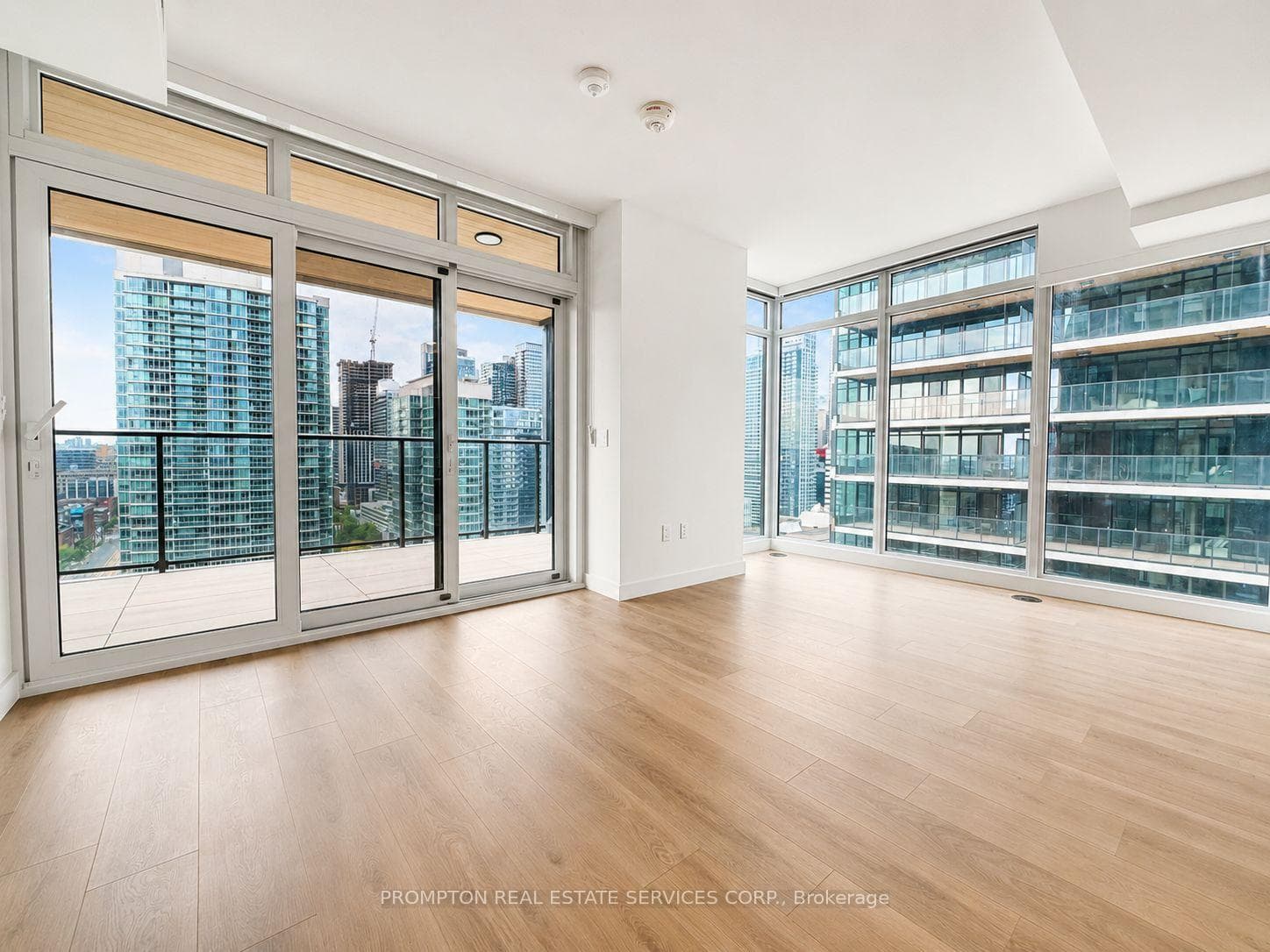 3 Concord CityPlace Way Unit 2105 photo 1
