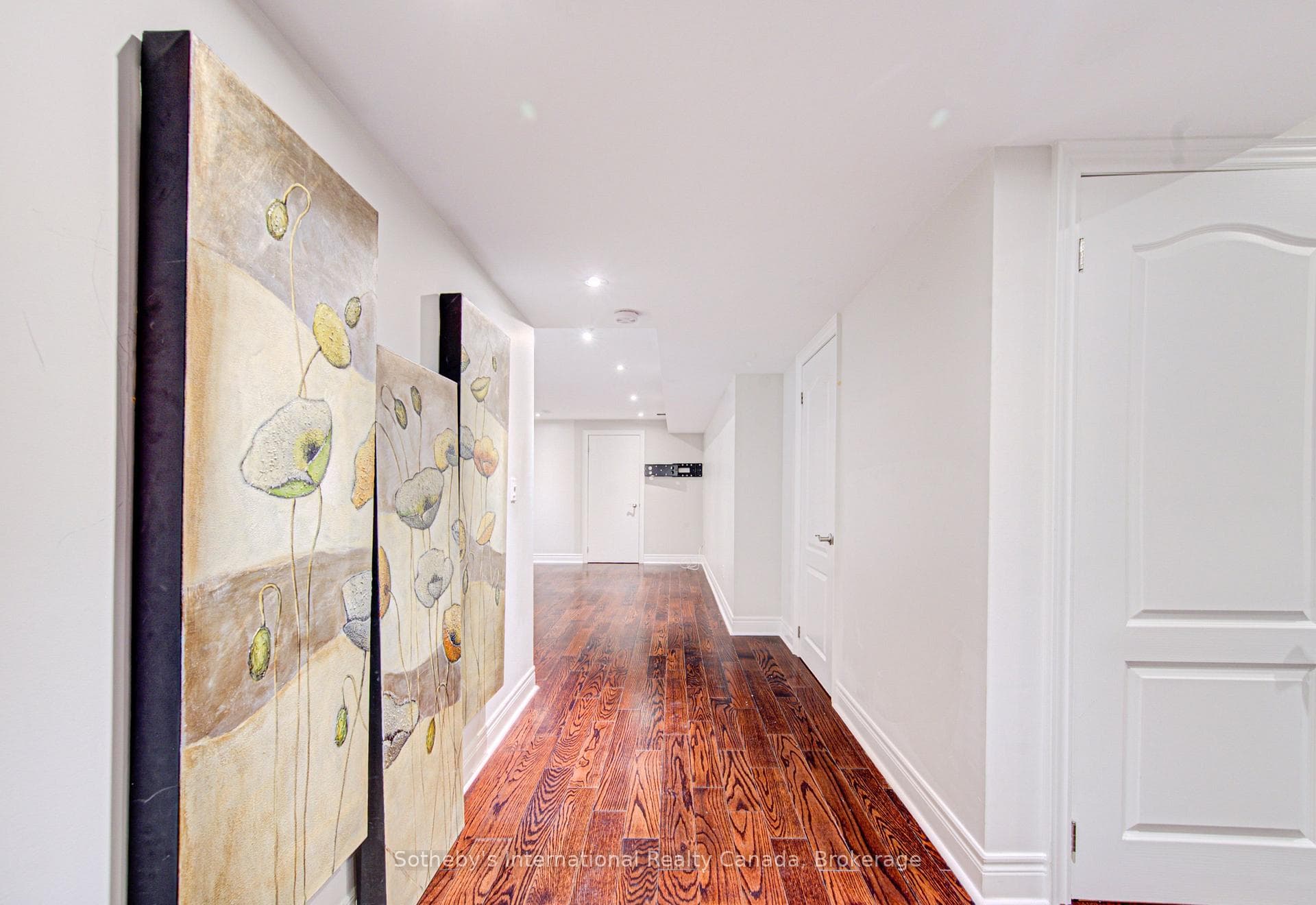 9 Aidan Drive photo 35