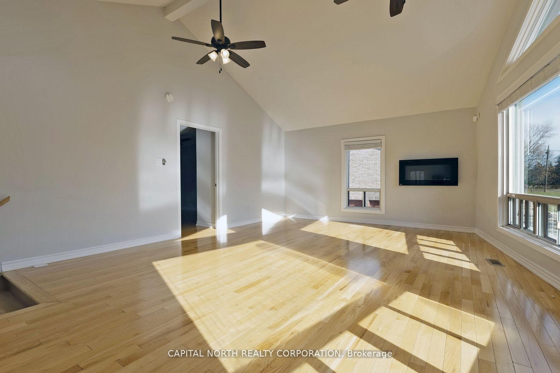 106 Clearview Heights photo 28
