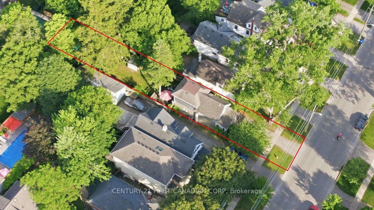 171 ft depth lot