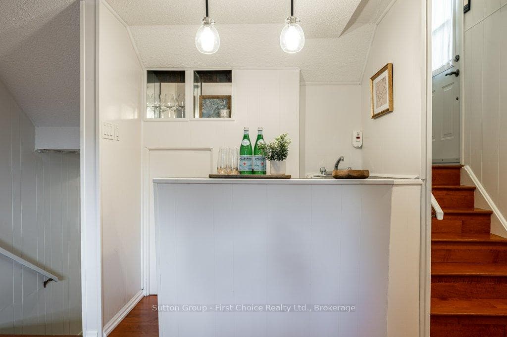 488 Castlegrove Boulevard photo 32