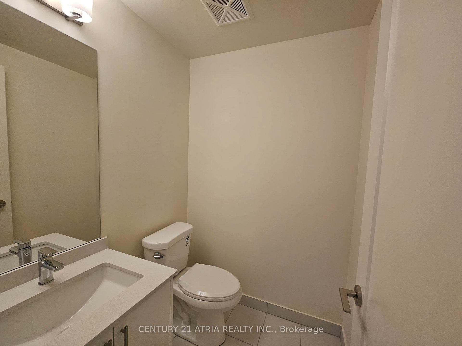 8960 Jane Street Unit 1108 photo 6