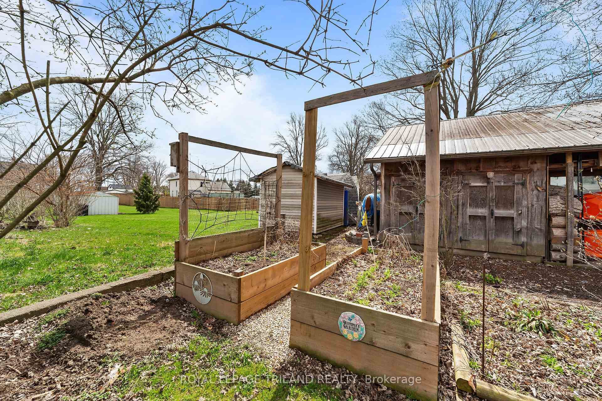 22929 Hagerty Road photo 30