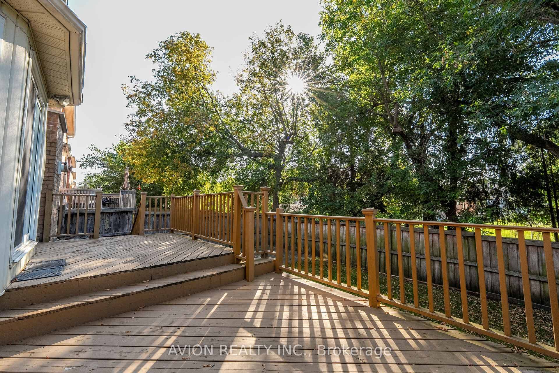 67 Stonebriar Drive photo 37