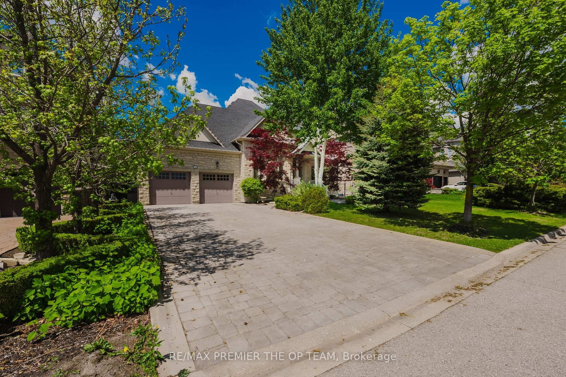 56 Park Ridge Drive Unit Full photo 1