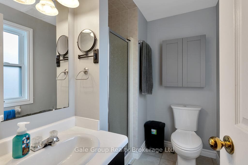 148 Rolling Meadows Drive photo 19