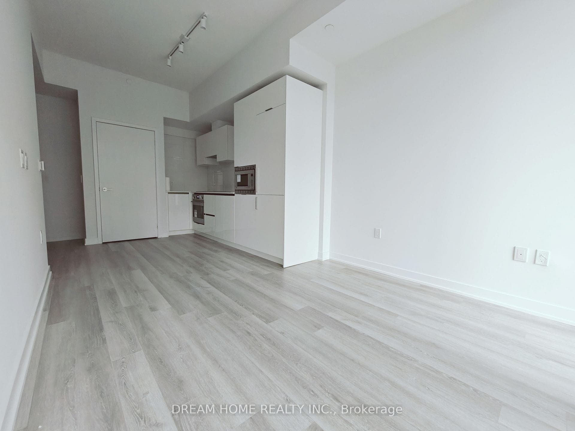 121 St Patrick Street Unit 1222 photo 9