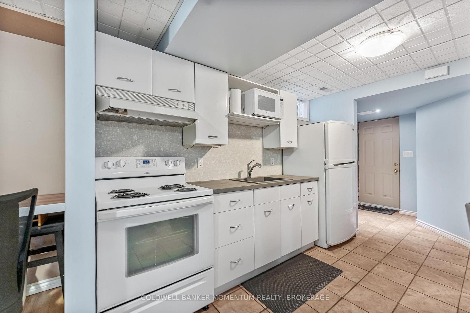 163 Crysler Crescent photo 29