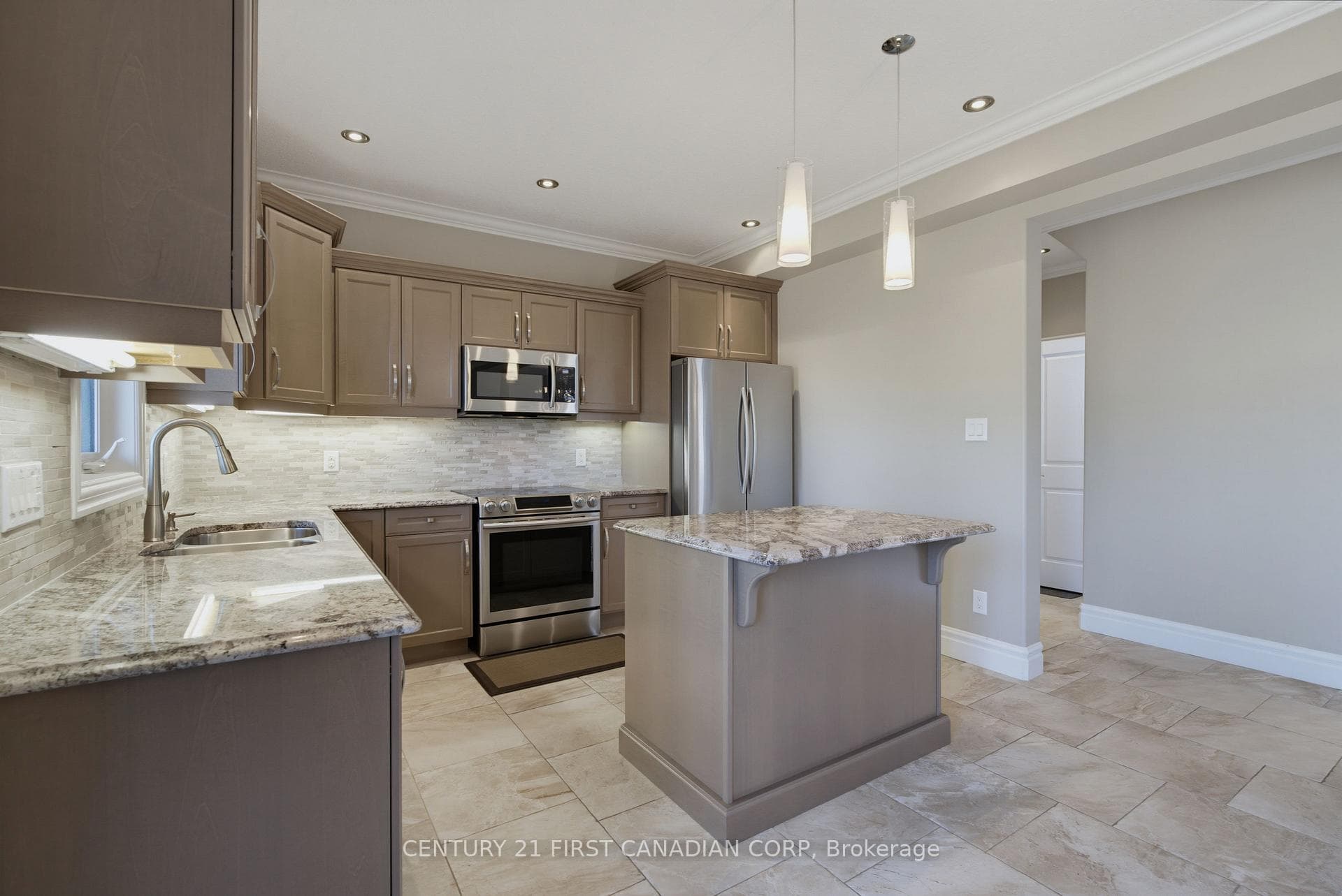 3429 Singleton Avenue photo 15
