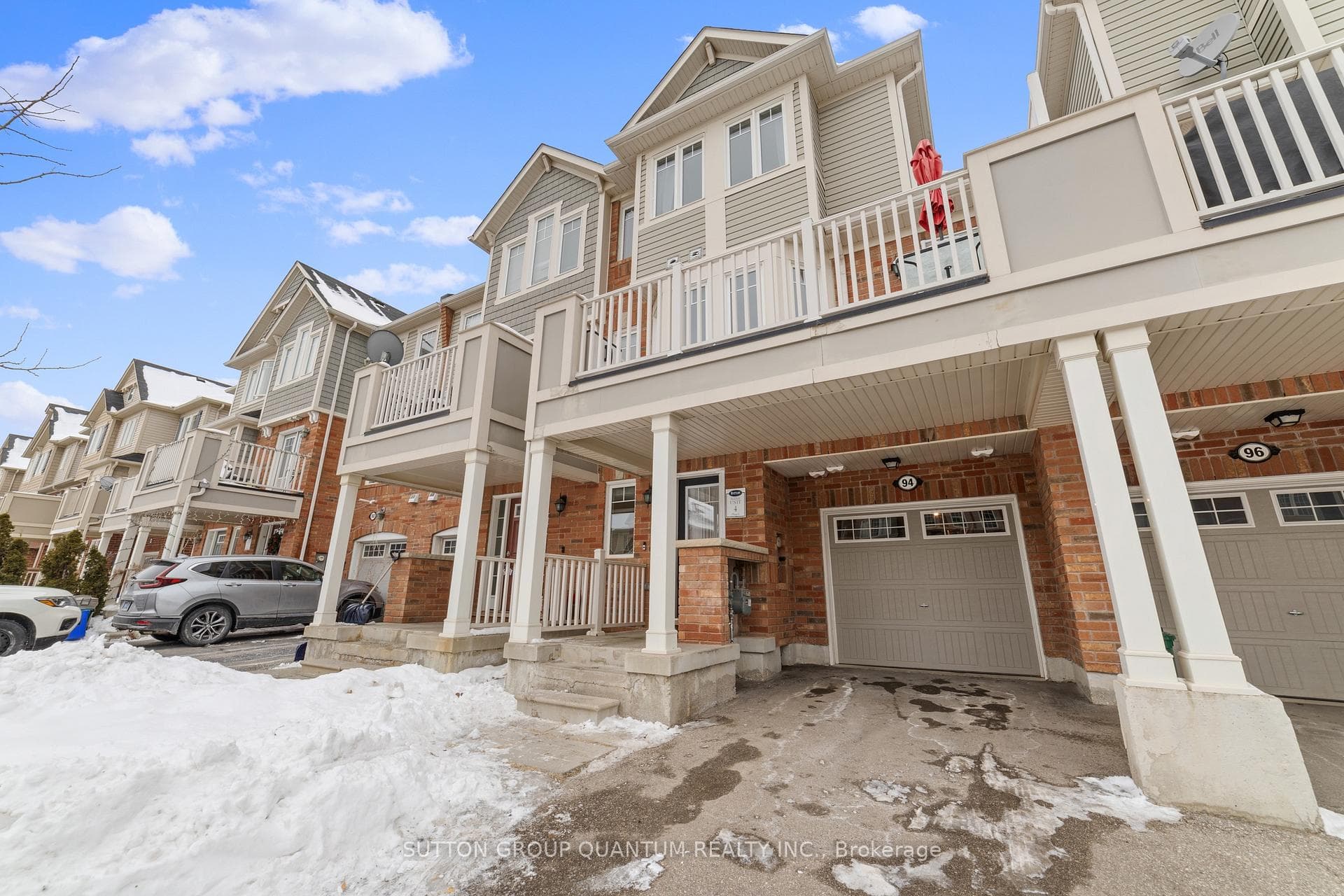 94 Suitor Court photo 3