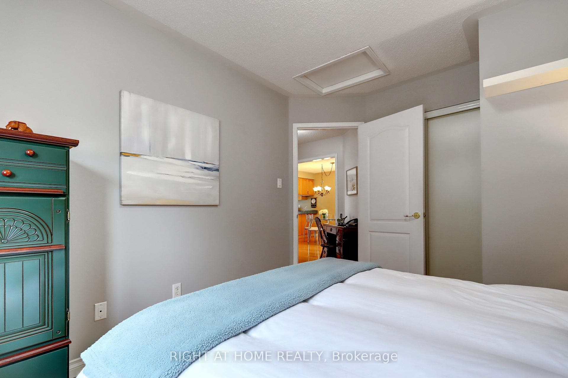 24 Huffmann Drive photo 24