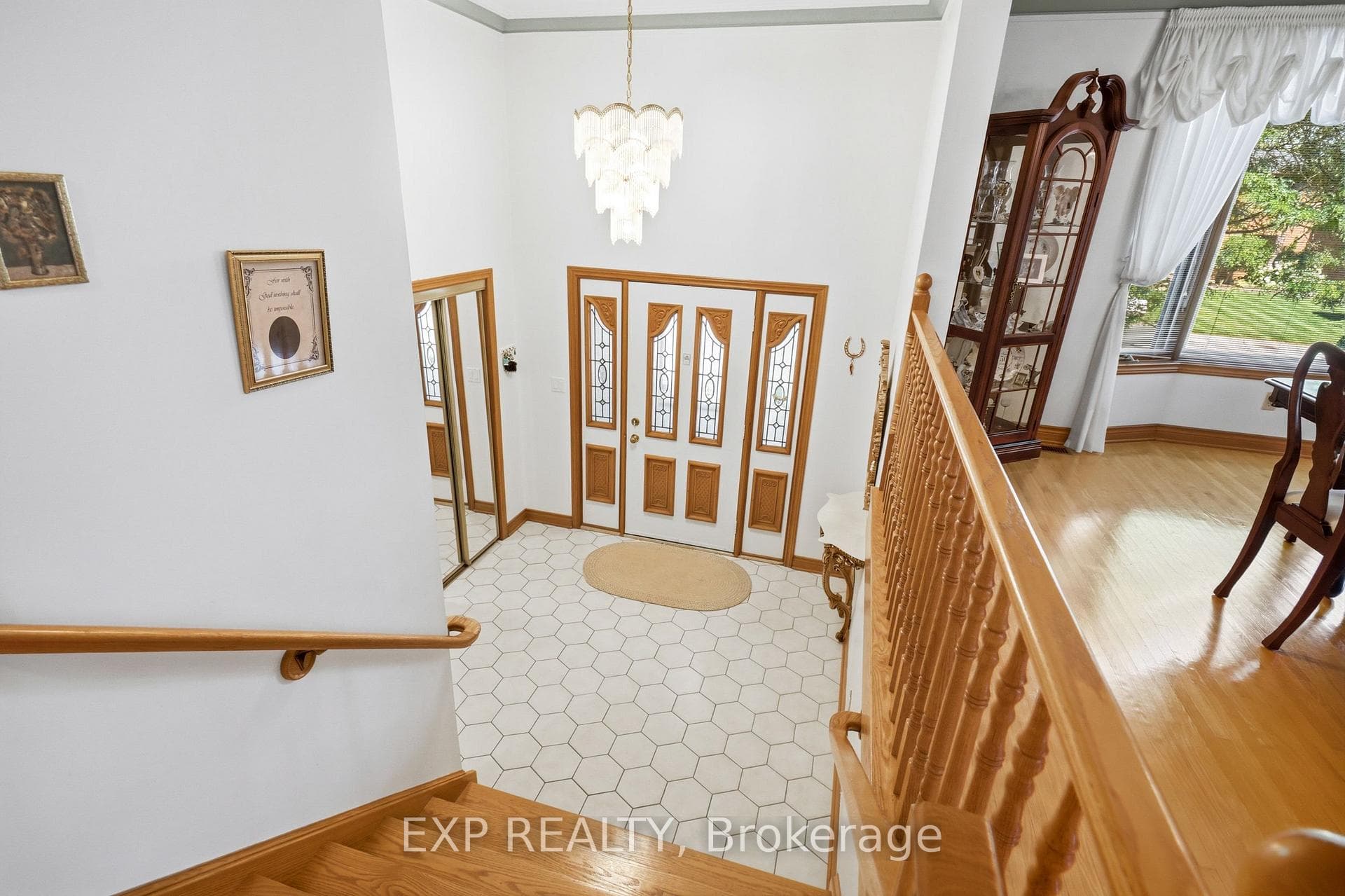 12 Fern Gate photo 6