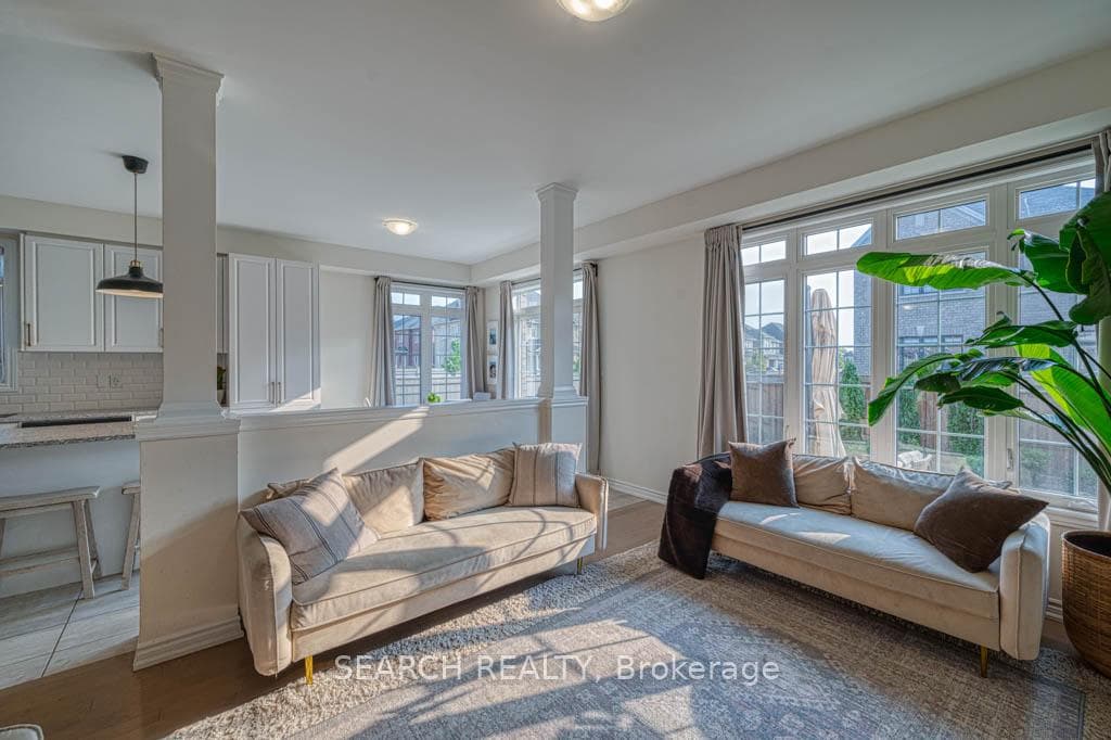 35 Wheatberry Crescent photo 11