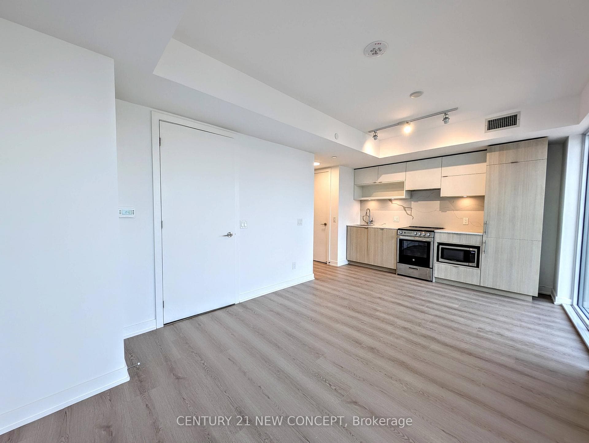 100 Queen Street Unit 2807 photo 5