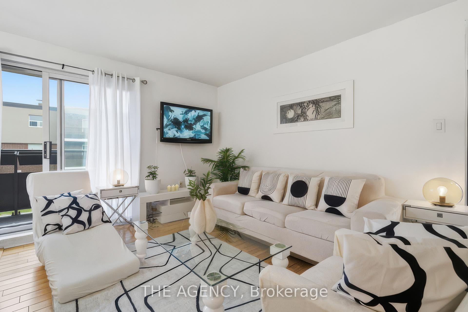 640 Grey Street Unit 206 photo 5