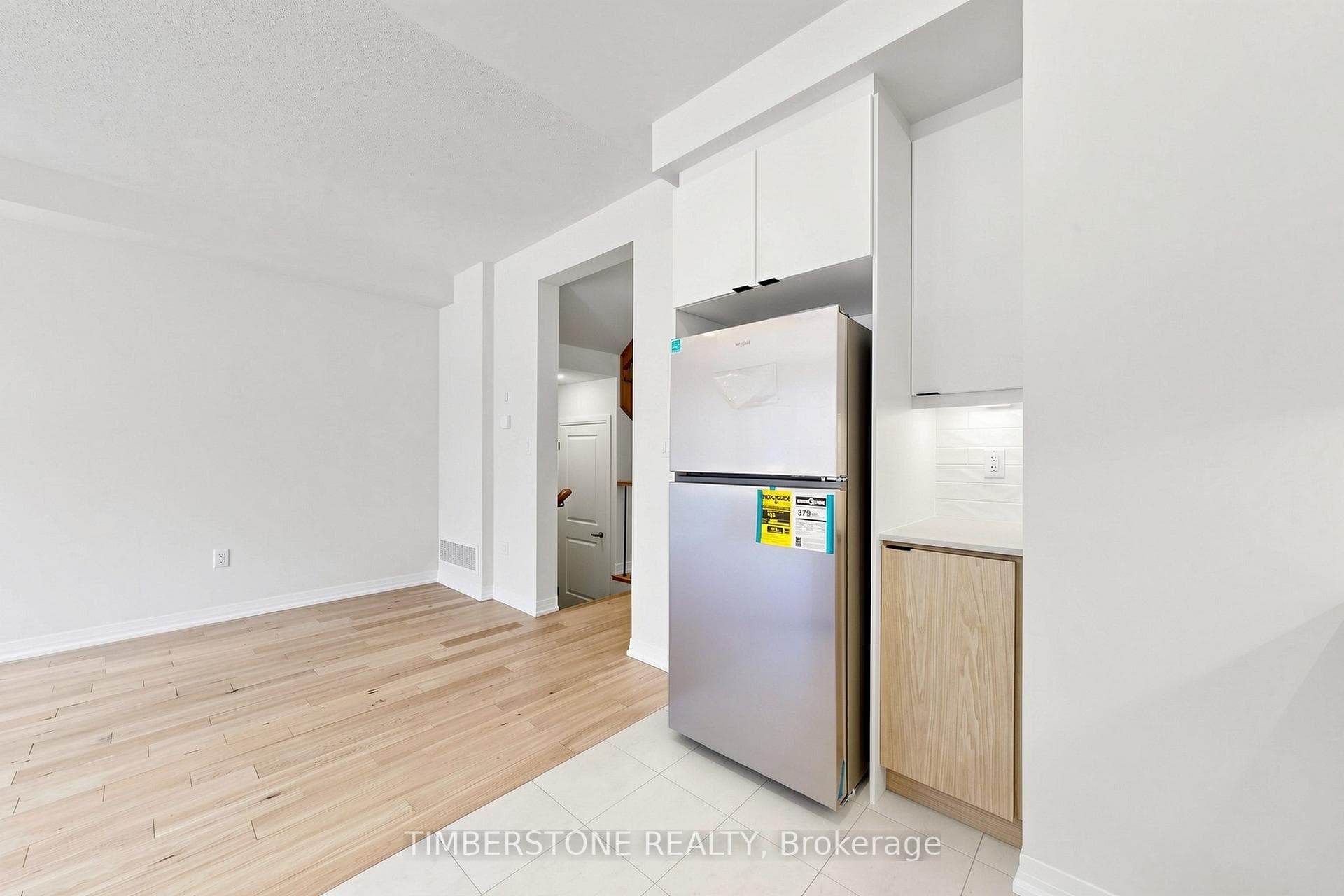 3318 Sandalwood Road photo 12