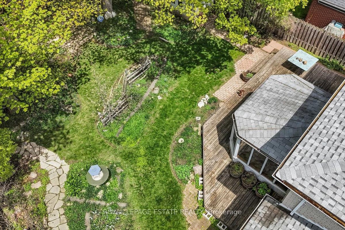 103 Pegasus Trail photo 48