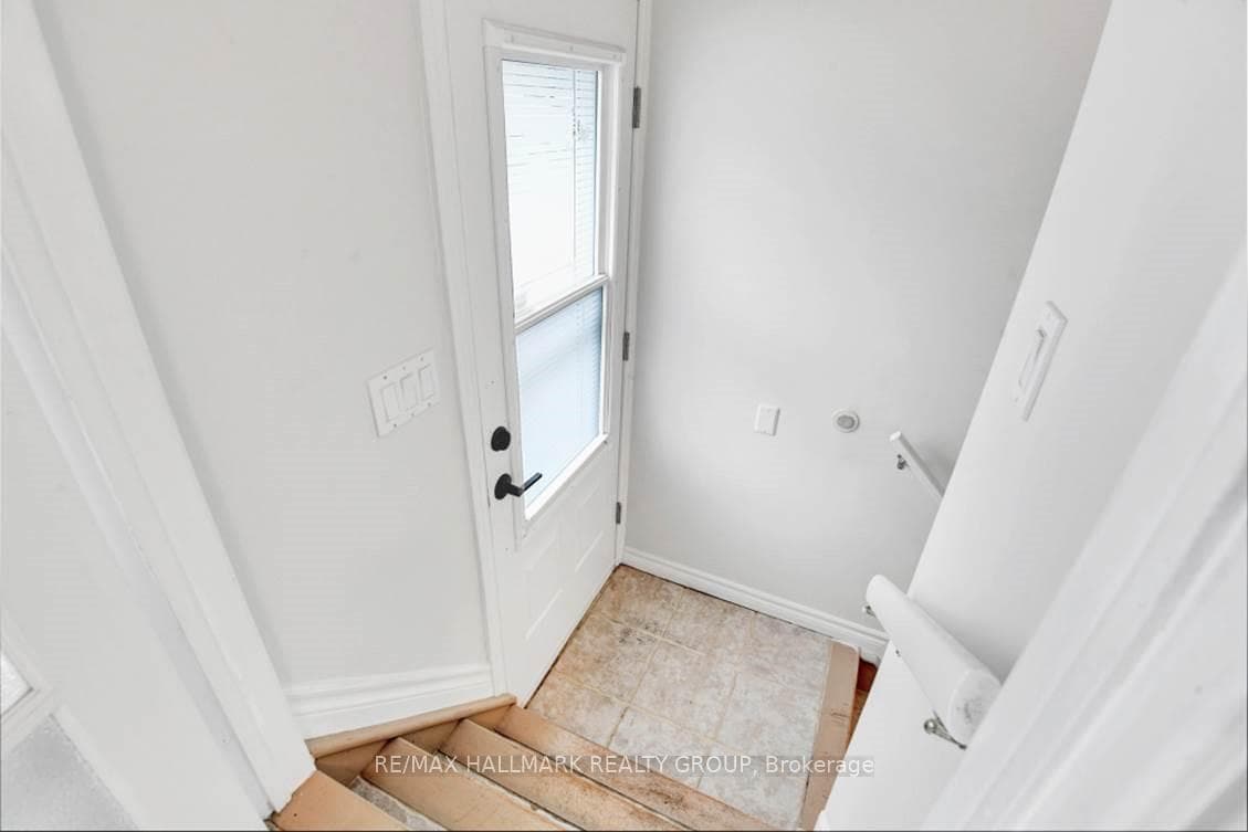 79 JOLLIET Avenue Unit B photo 6