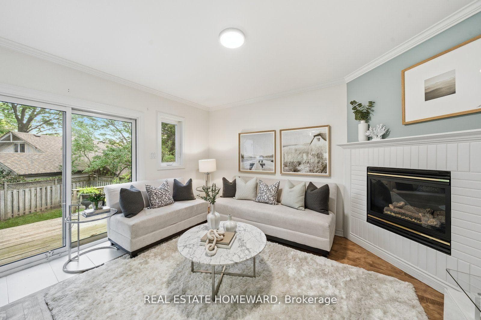 30 Lynn Road photo 14
