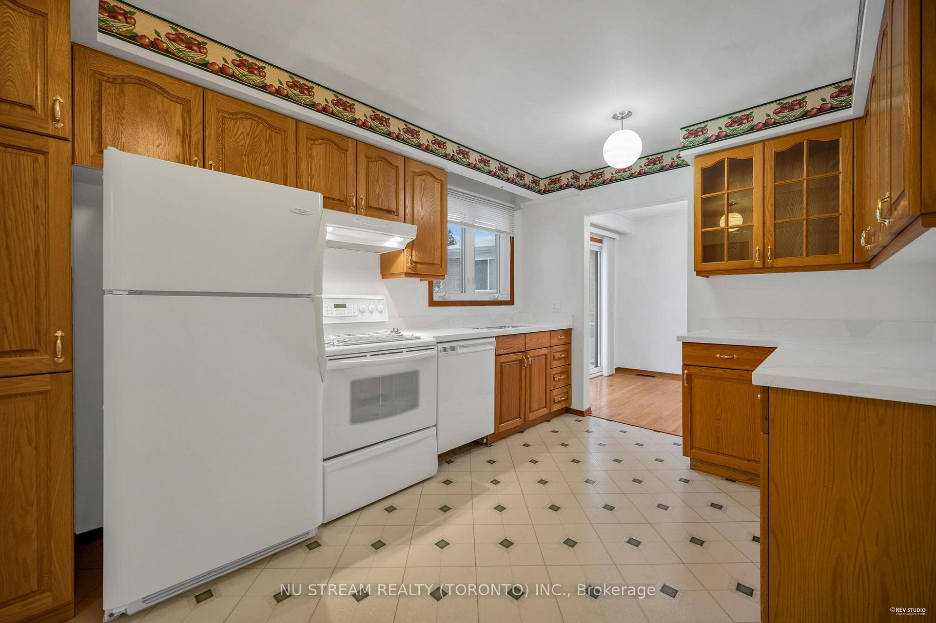 26 Bendale Boulevard Unit (Upper) photo 9