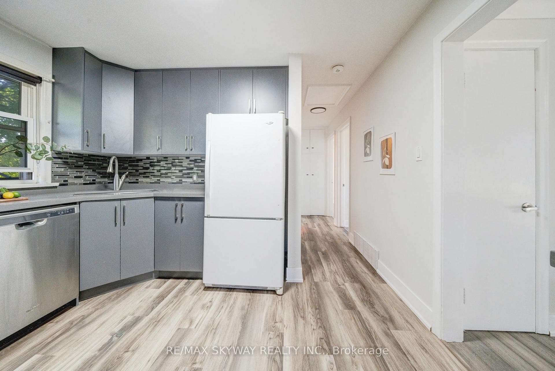 6604 Locus Avenue photo 20