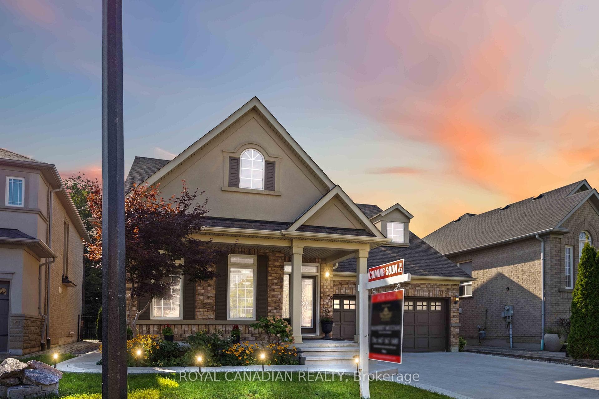 13 Lightheart Drive photo 3