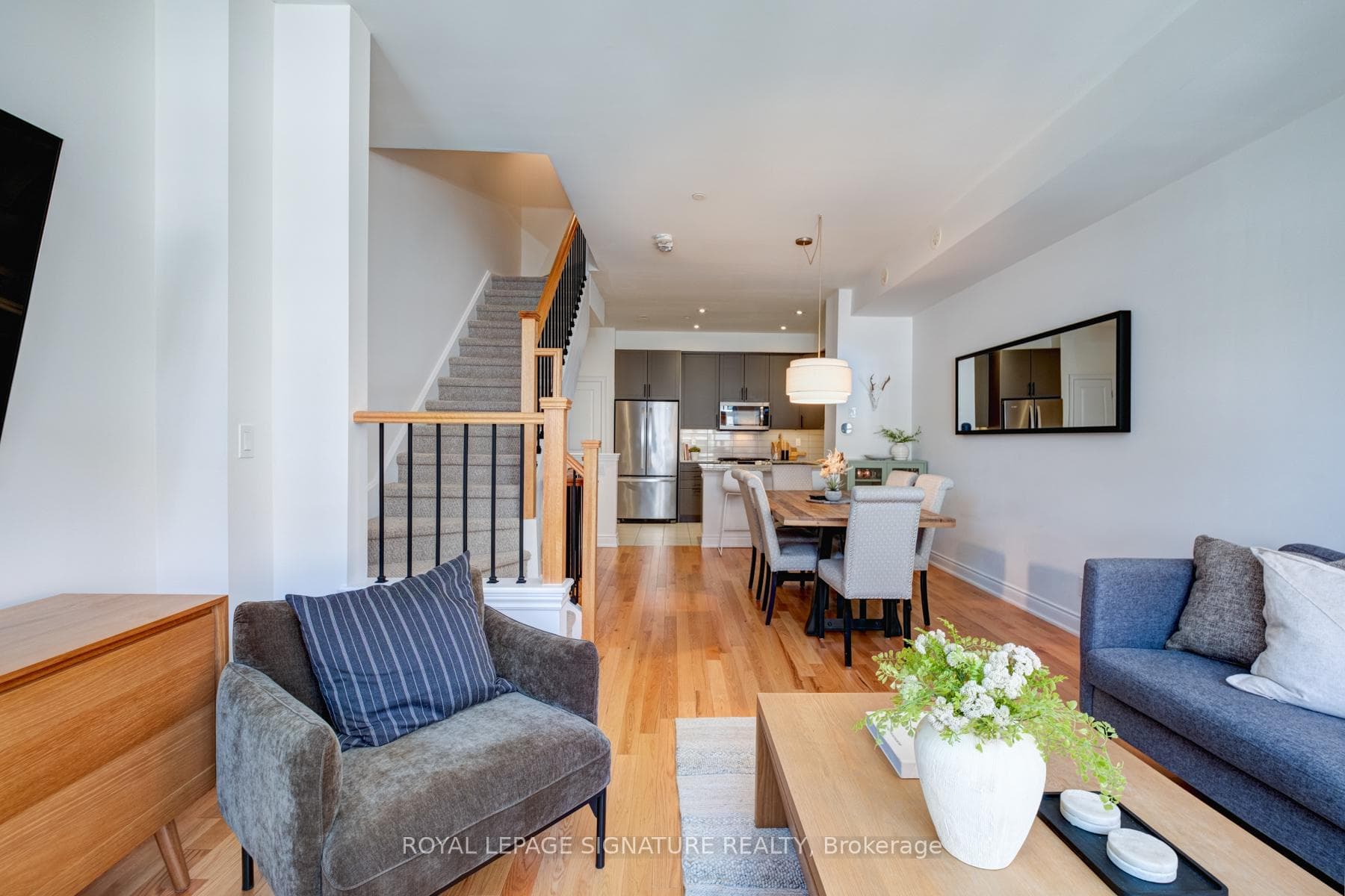 79 Elder Avenue Unit 33 photo 11
