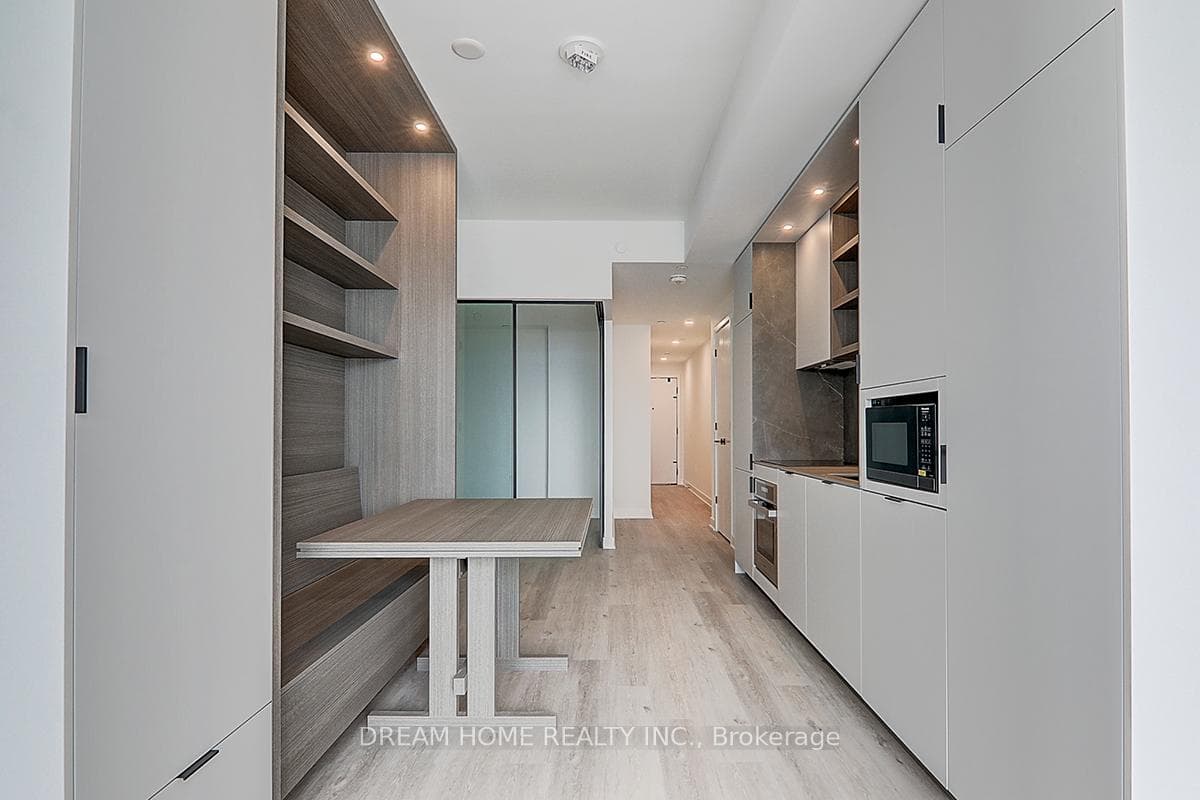 55 Charles Street Unit 3002 photo 22