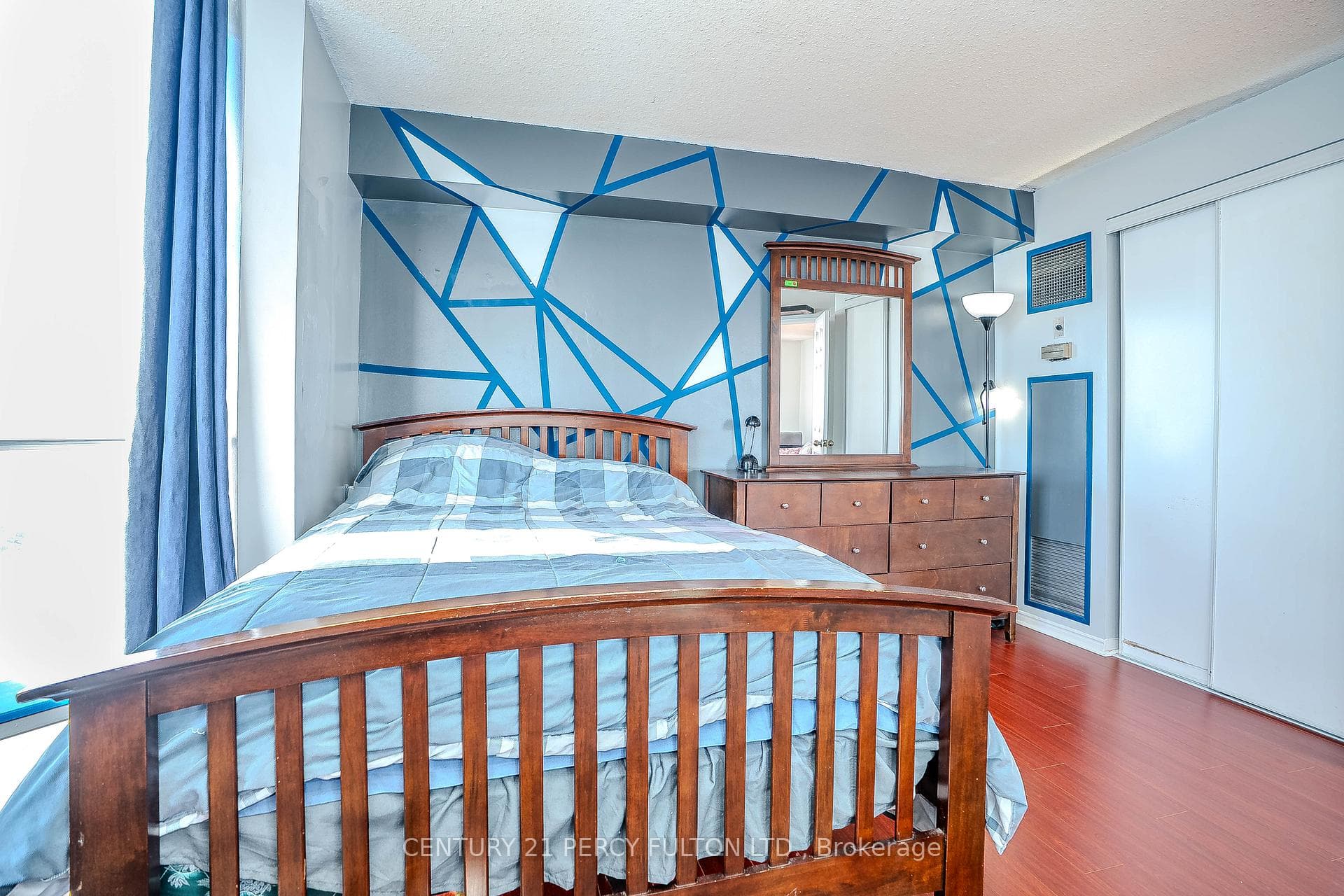 430 Mclevin Avenue Unit 1711 photo 18