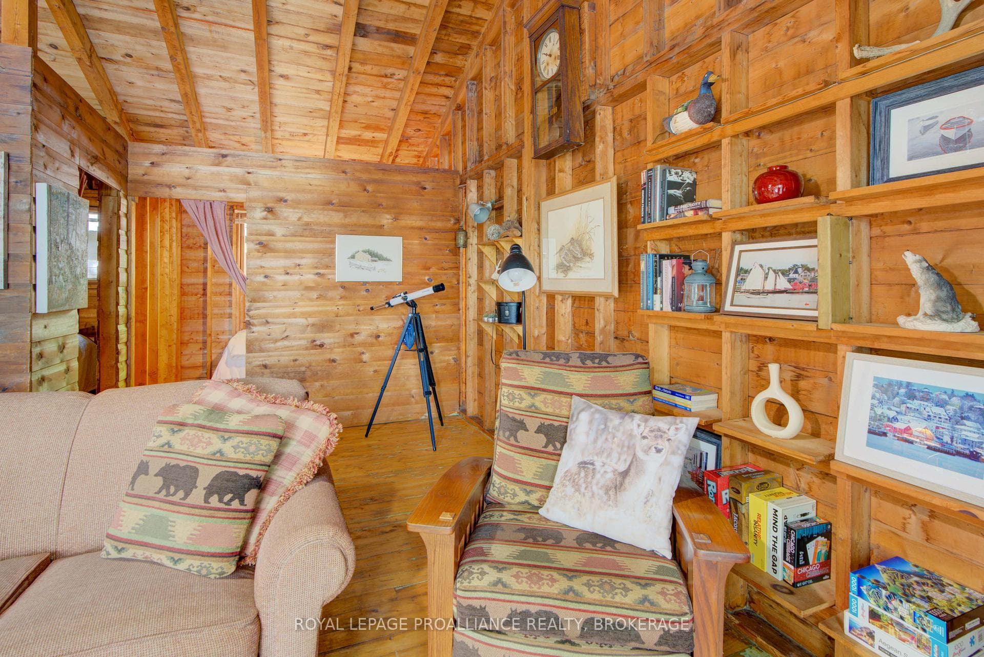 39 Shoal Lane photo 18