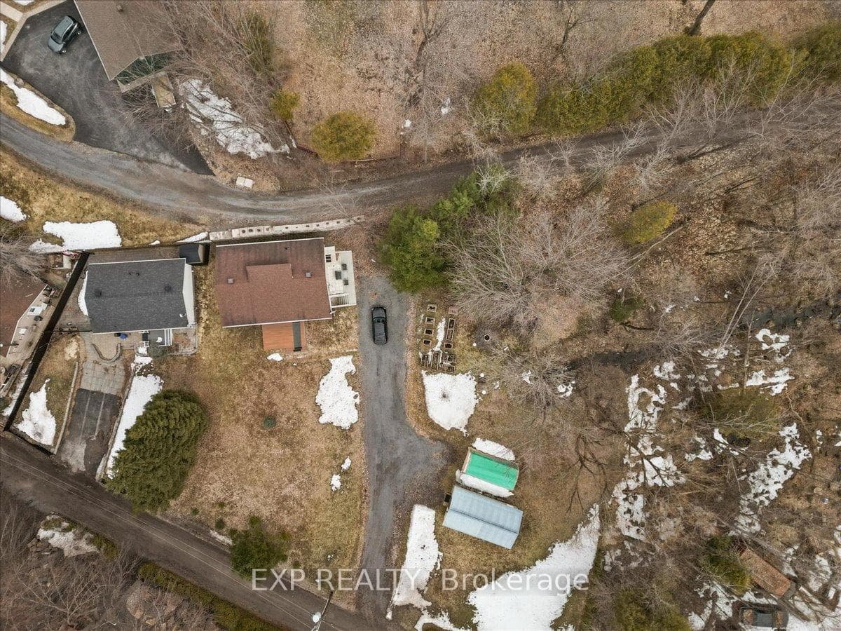 46 Dufour Street photo 42