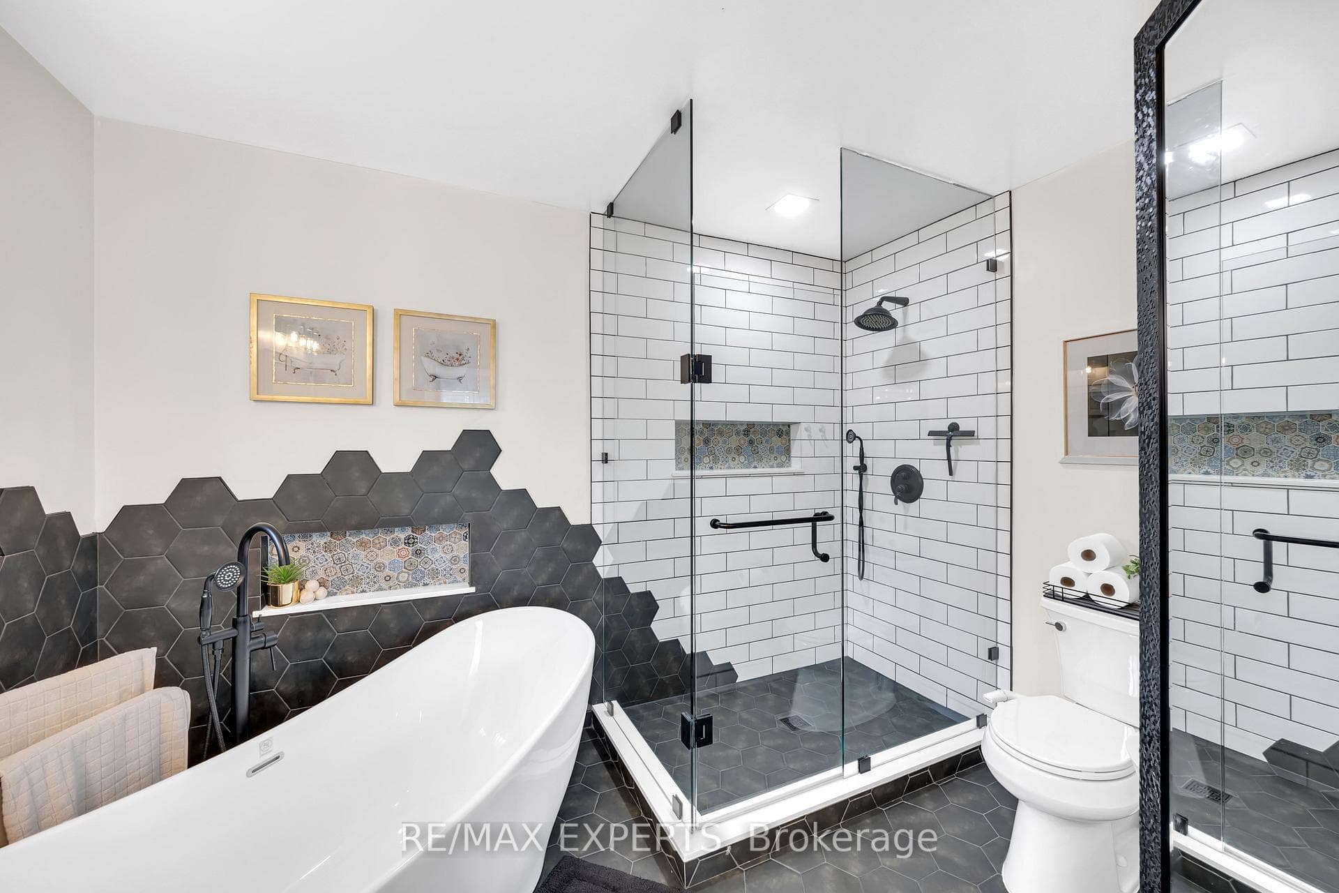 28 Bishop Drive photo 30