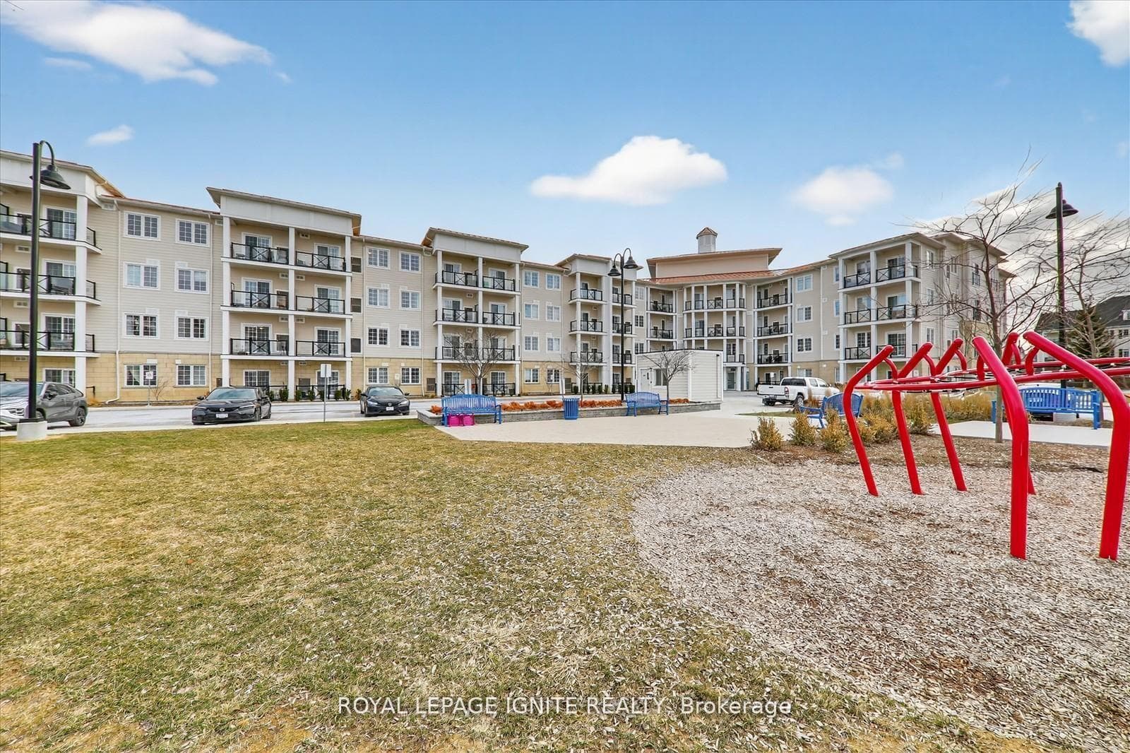 50 Lakebreeze Drive Unit 228 photo 21