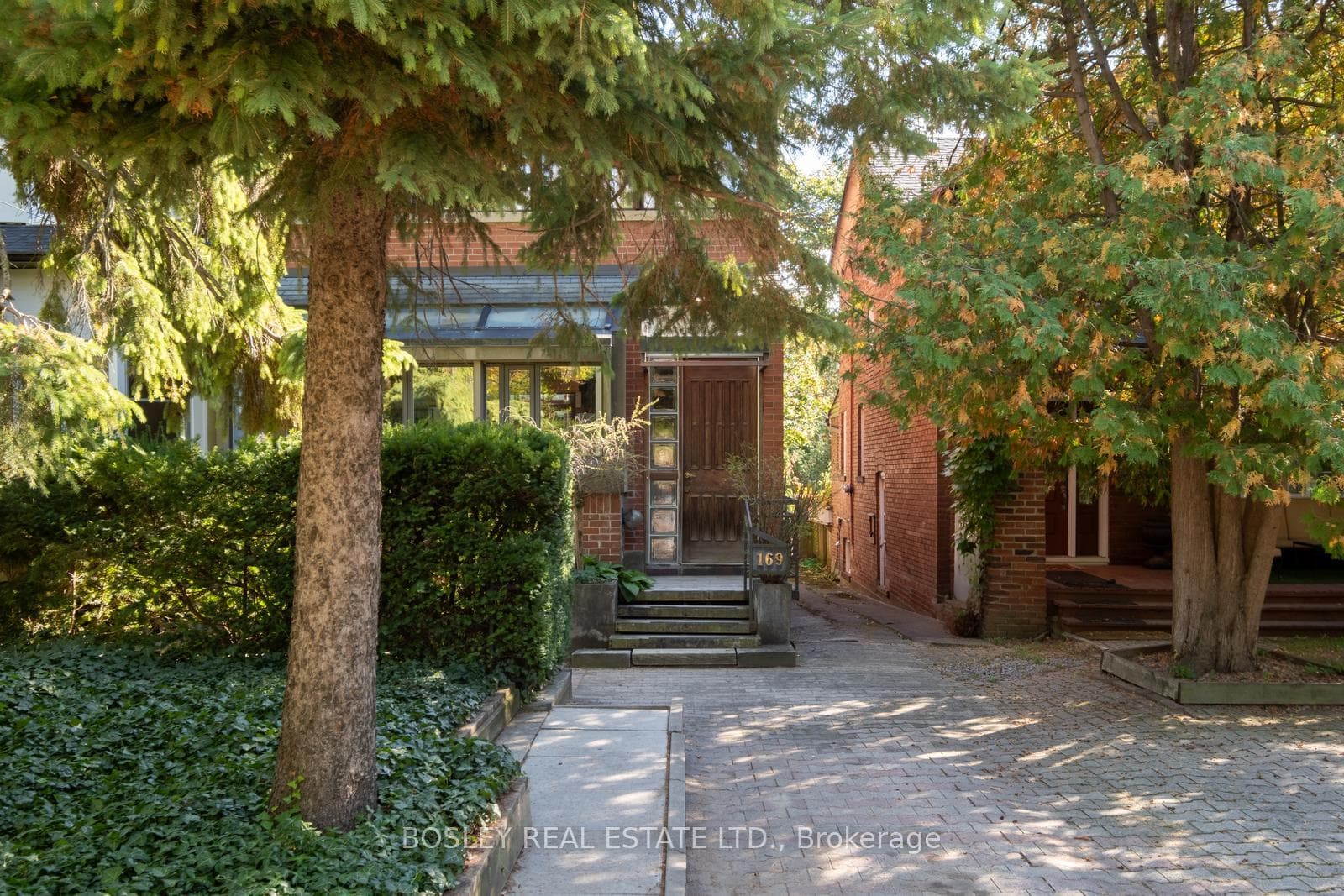 169 Heath Street photo 42
