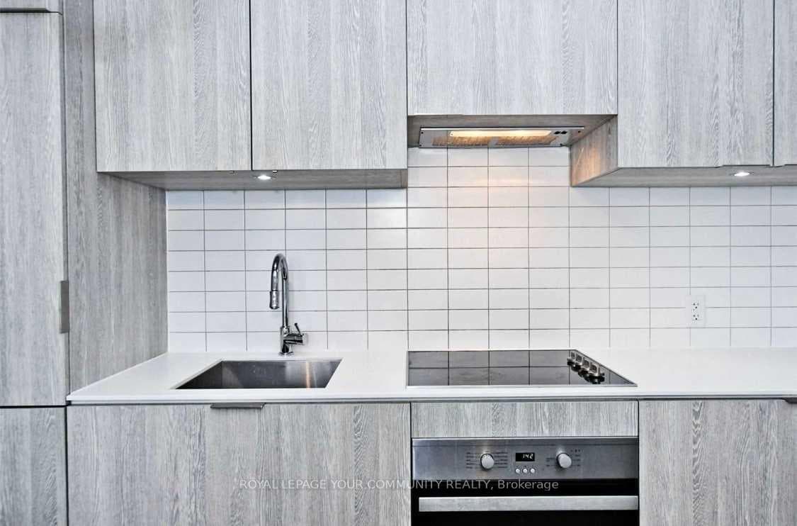 5 St Joseph Street Unit 1707 photo 7
