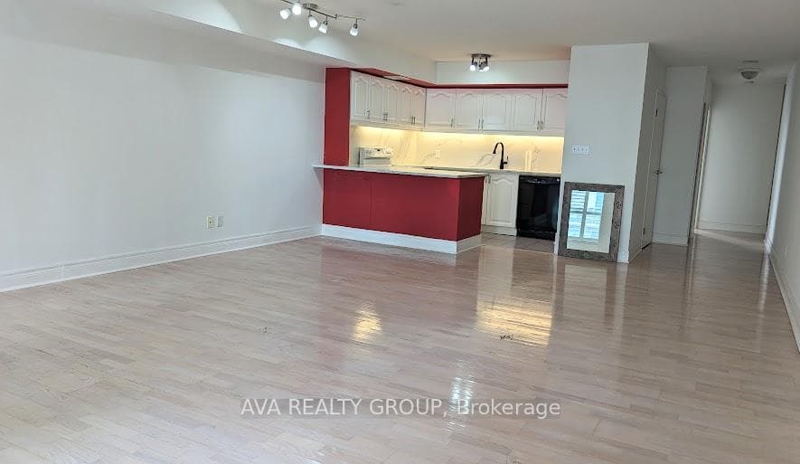 25 THE ESPLANADE Street Unit 2013 photo 14