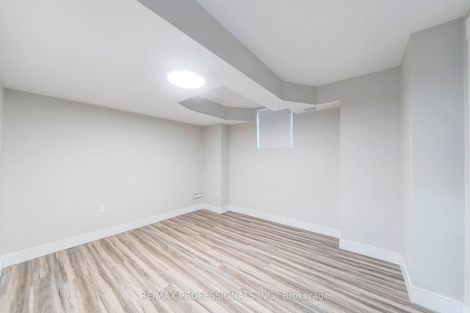 3101 Neyagawa Boulevard Unit Lower photo 9