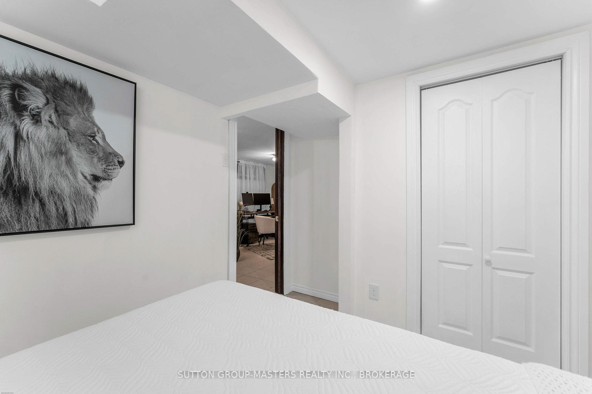 11 Chesterfield Drive photo 34