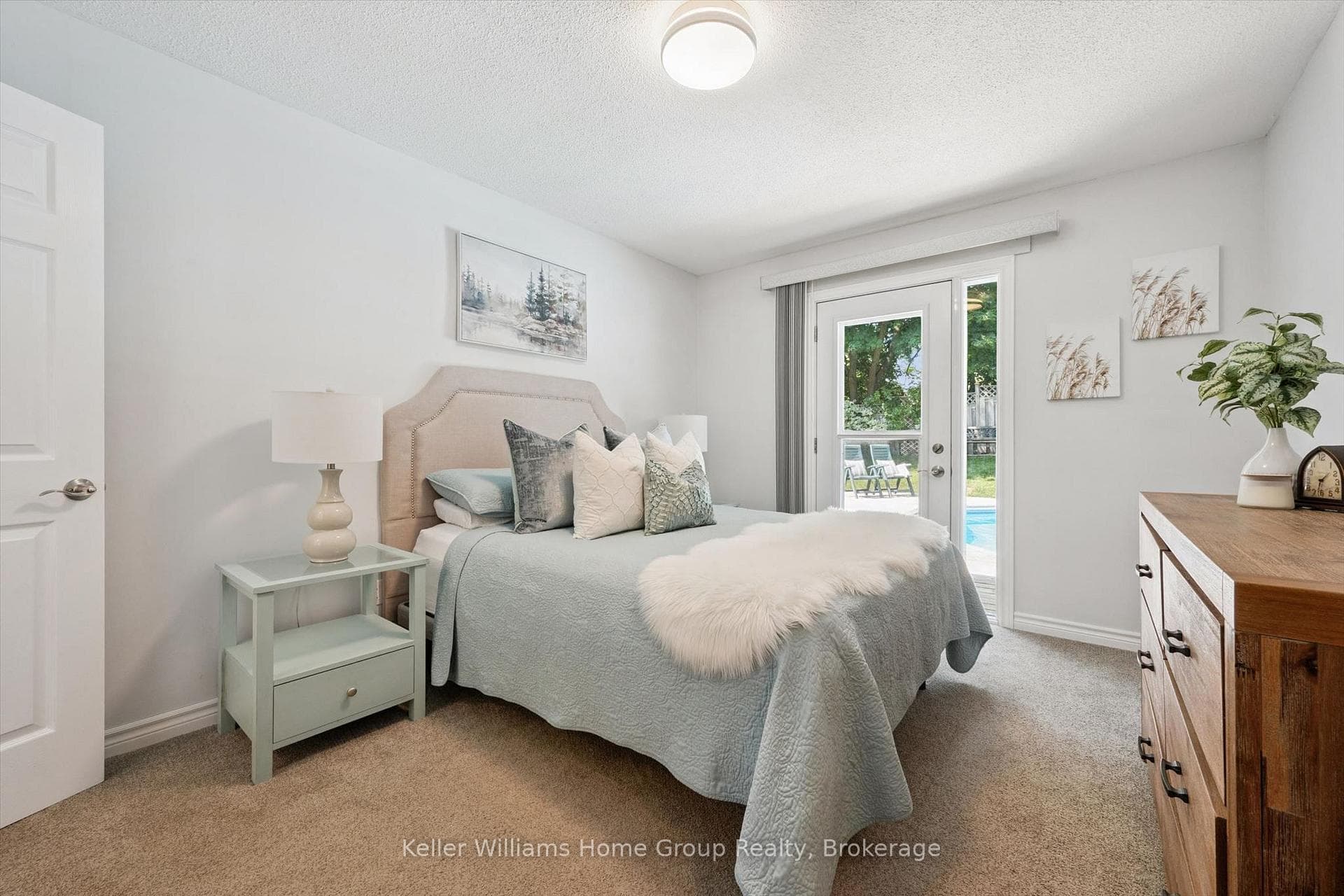 51 Dunhill Crescent photo 19