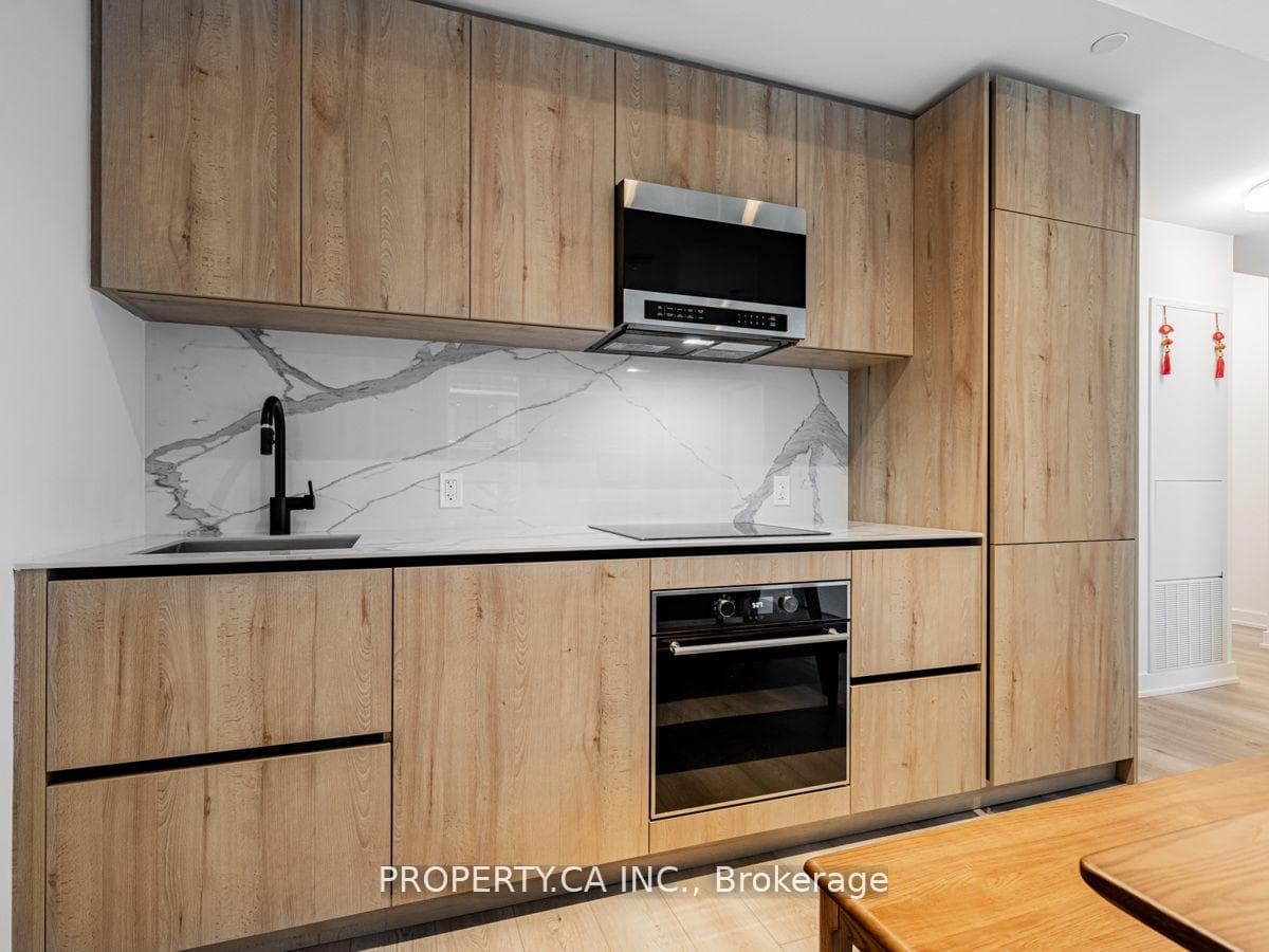 127 Broadway Avenue Unit 1309 photo 4