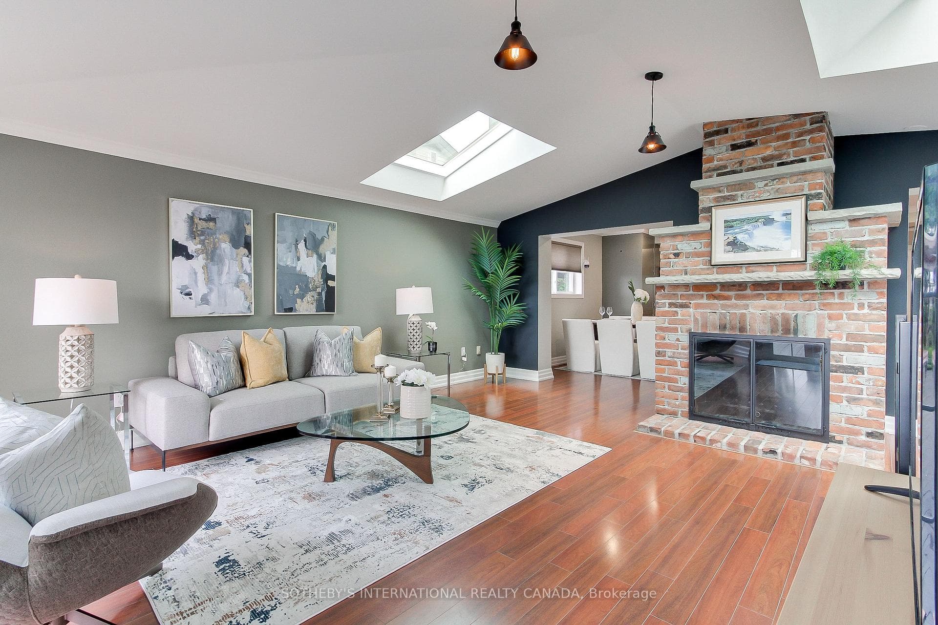 781 Stone Street photo 10