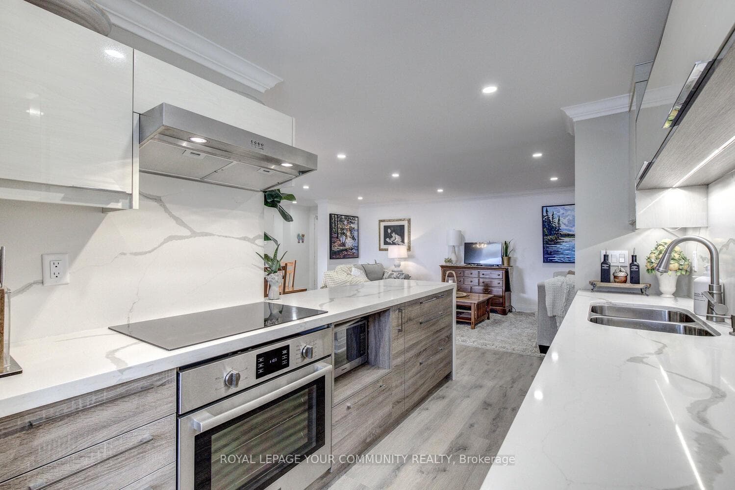 133 Torresdale Avenue Unit 908 photo 21