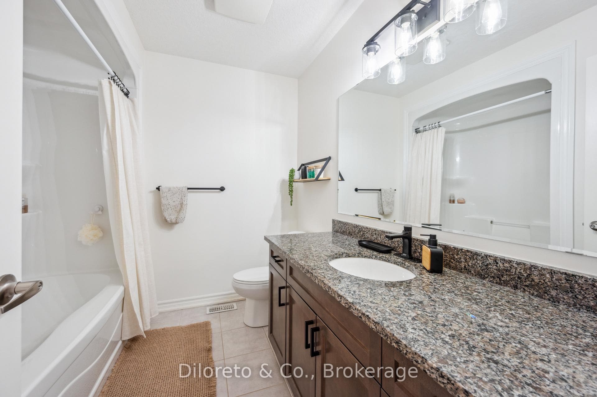 116 Hawkins Drive photo 27