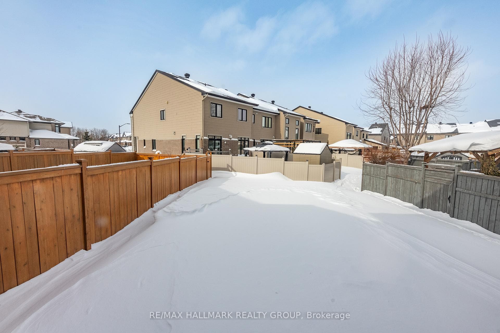 634 Tennant Way photo 43