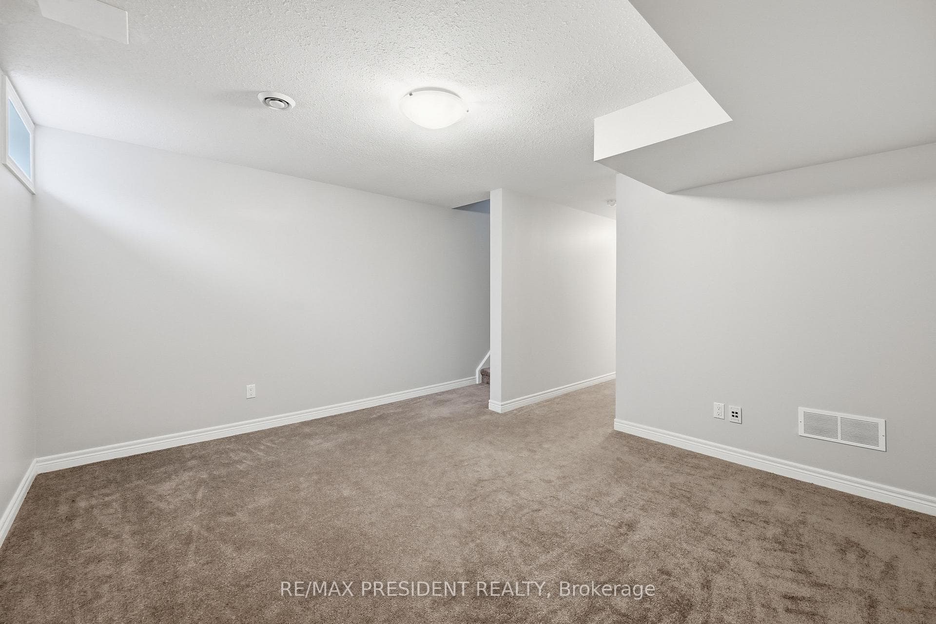 7768 Ascot Circle Unit 26 photo 38