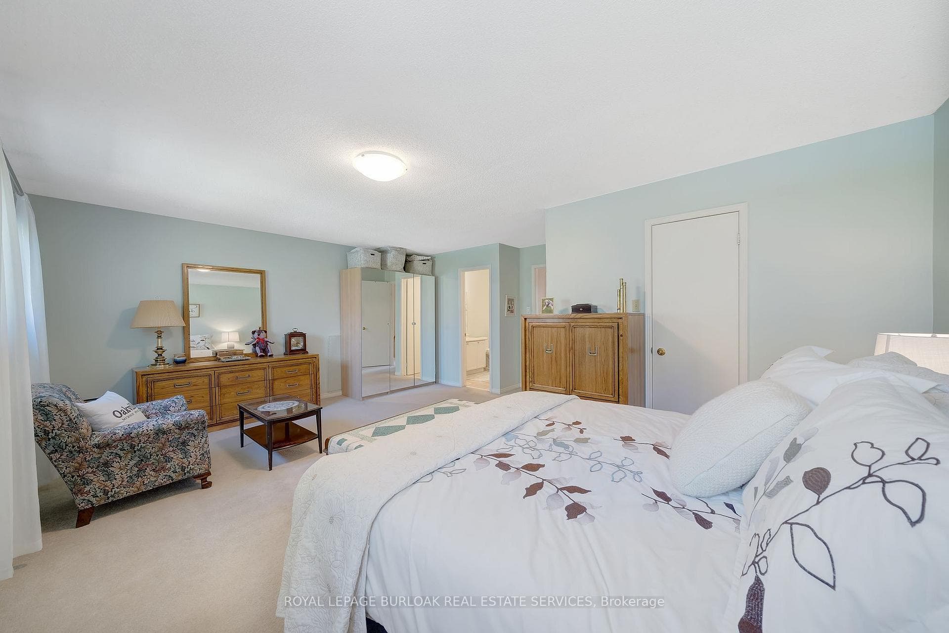 415 River Oaks Boulevard Unit 15 photo 10