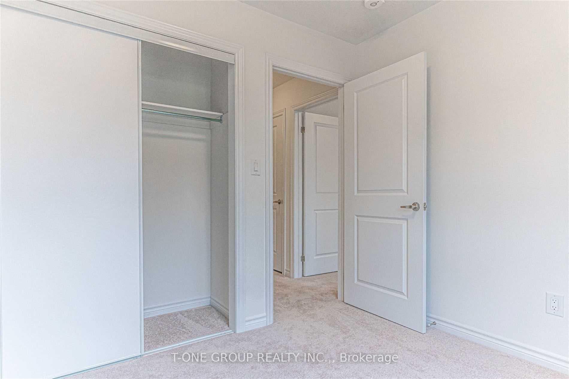 22 Massachusetts Lane photo 10