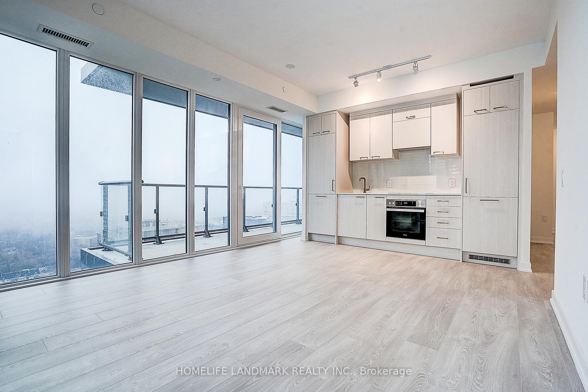 634 CHURCH Street Unit 2703 photo 16