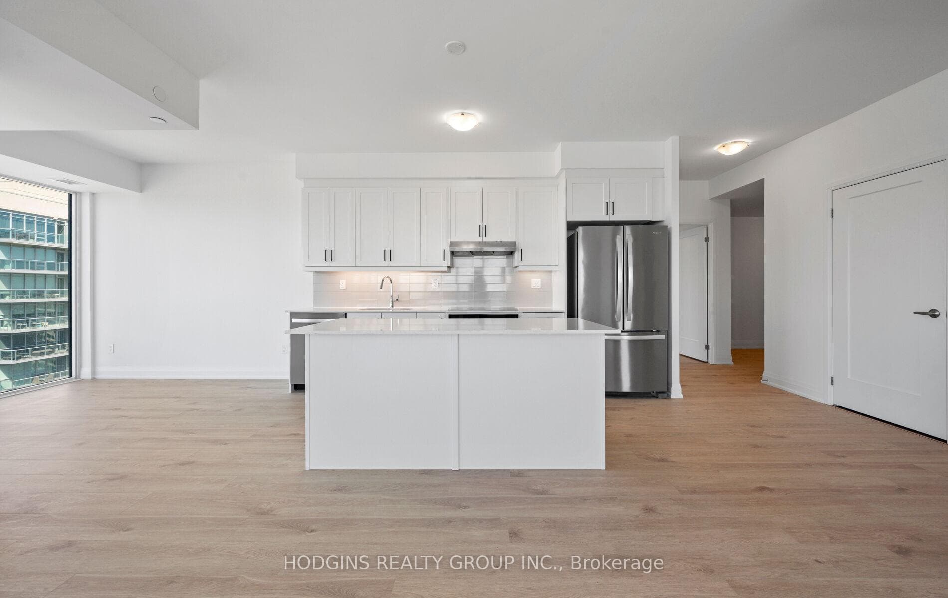 1035 Southdown Road Unit 1102 photo 23